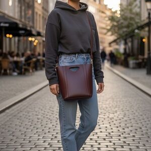 Structured Leather Crossbody Bag in Burgundy